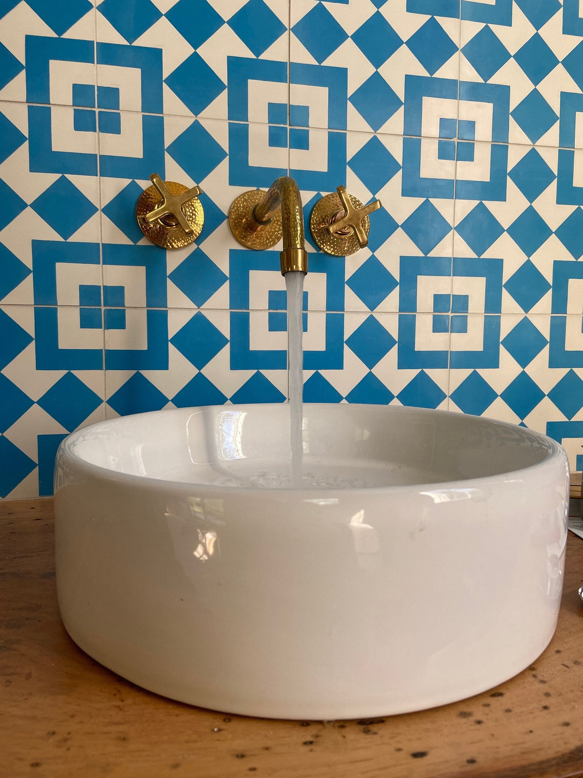 Solid Brass Built-In Bathroom Faucet, Unlacquered Brass Hammered Wall Sink Faucet