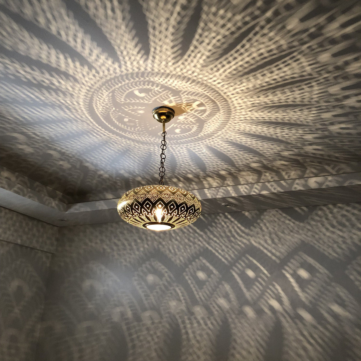 Moroccan Pendant Light, Handmade Lampshade, New Home Decor Lighting, Moroccan Hanging Lamp, 65 cm Diameter, 2 m Chain