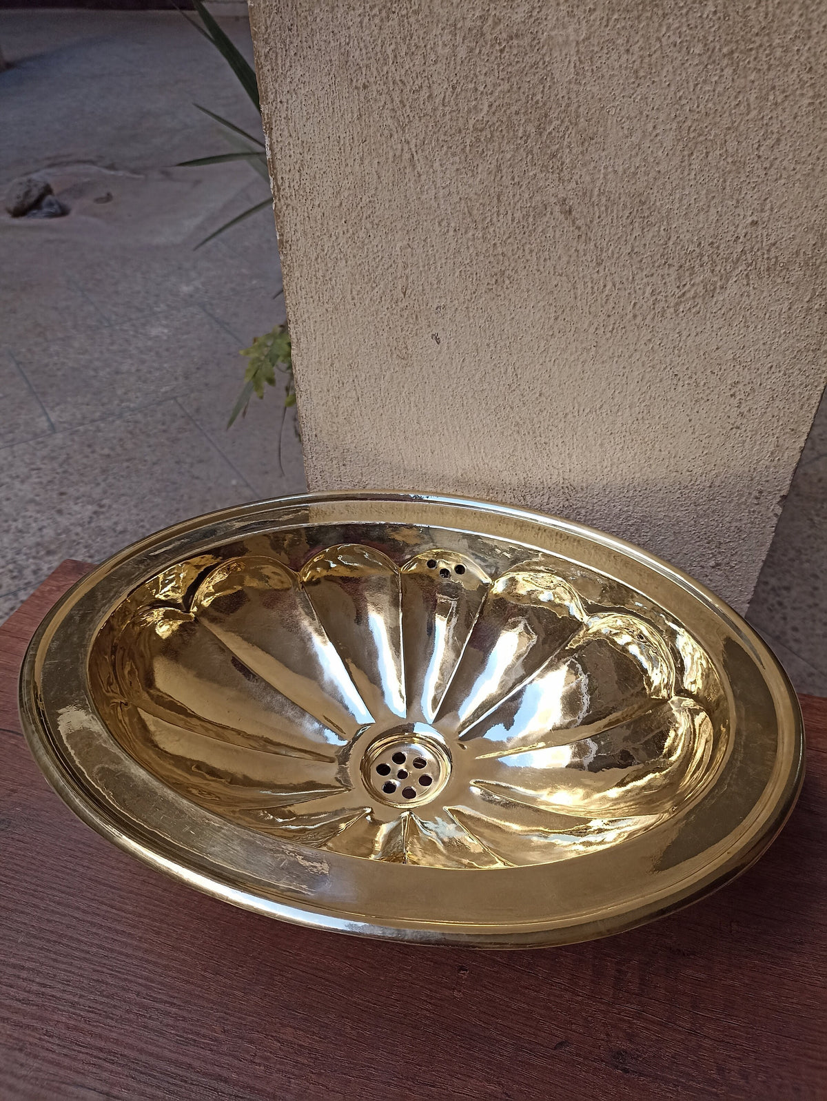 Artisan-Crafted Moroccan Brass Oval Sink Wash Basin - Stunning Addition to Your Bathroom Decor - Timeless Elegance for Your Home Renovation