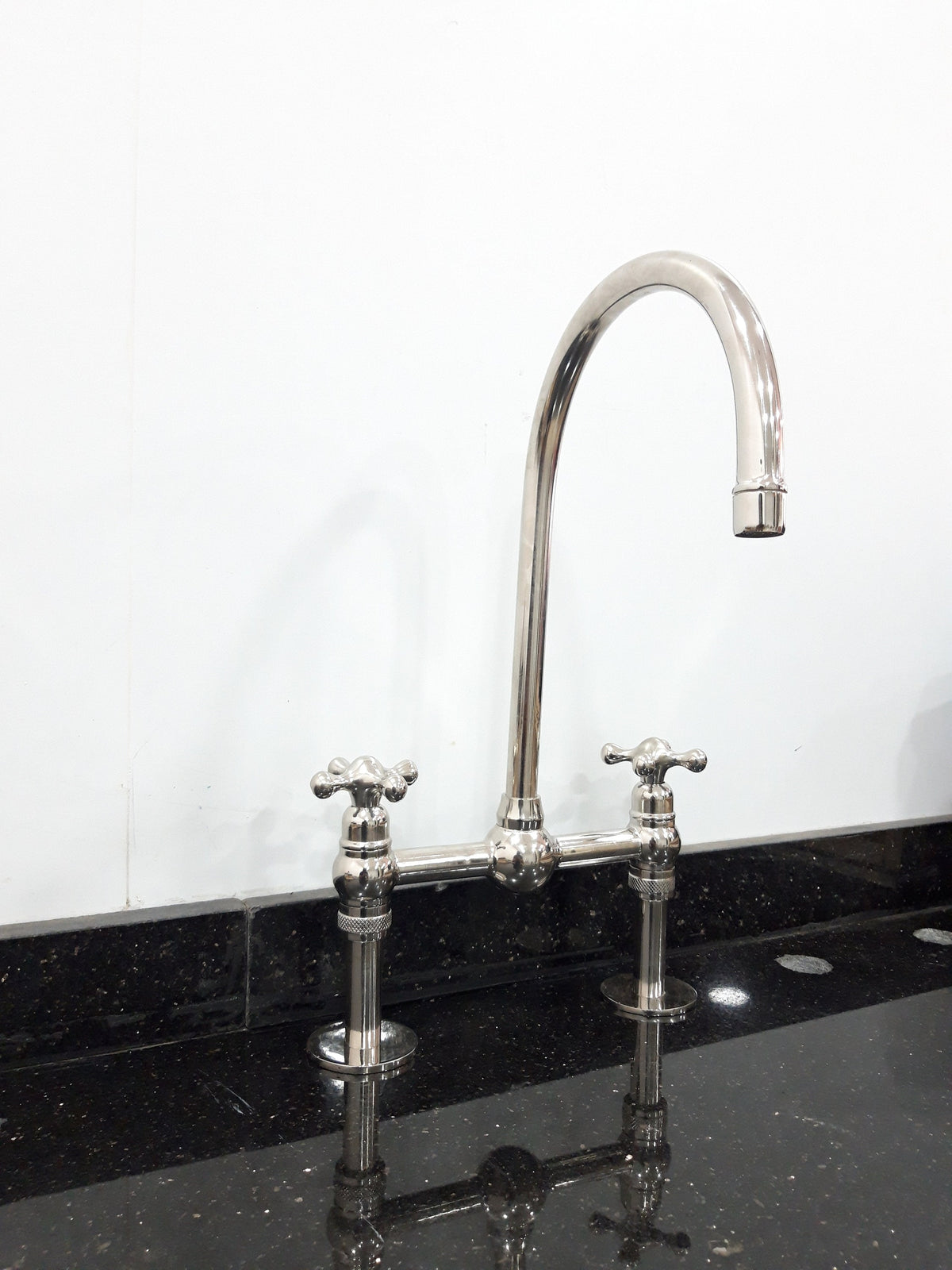 Polished nickel faucet – Kitchen Sink Faucet