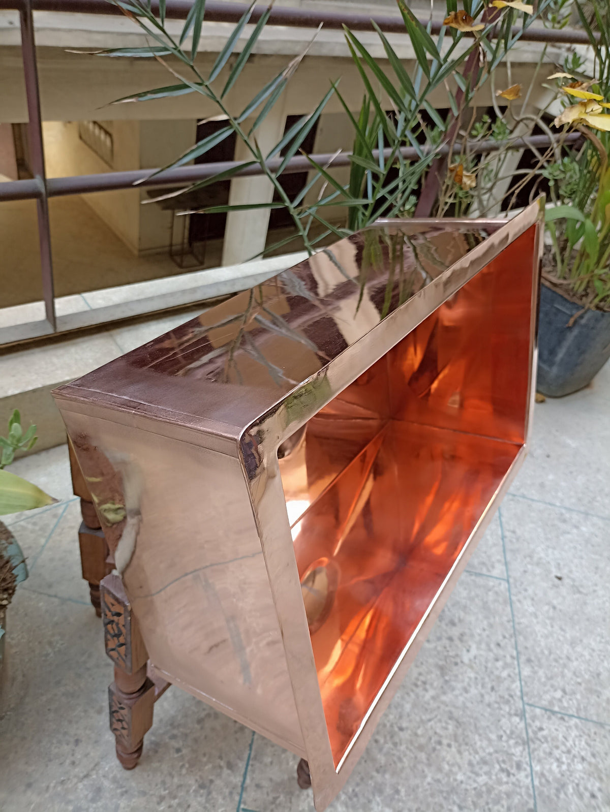 Artisanal Elegance: Copper Under Mount