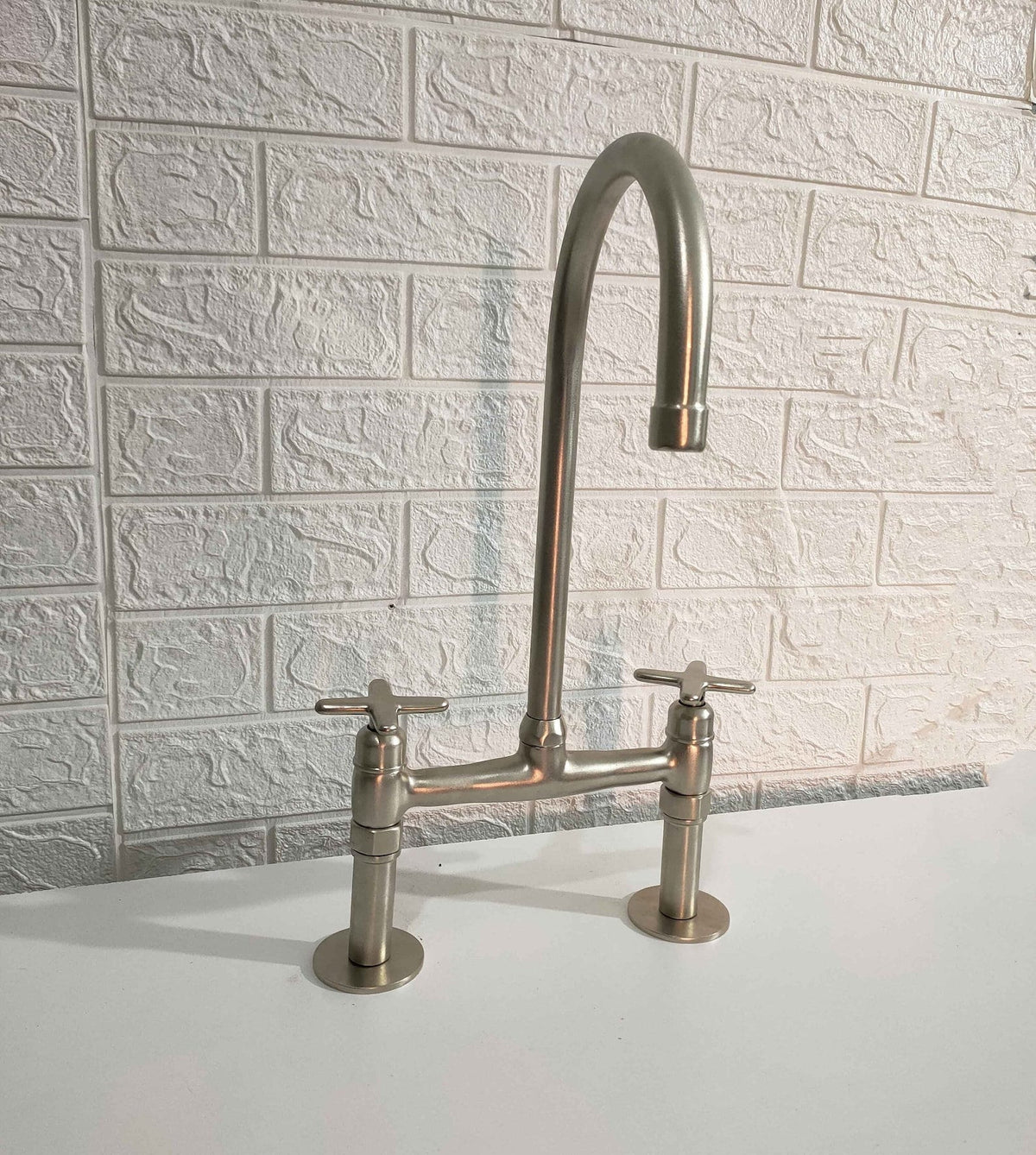 Silver Kitchen Faucet - Brass Nickel Sink Faucet with Flat Handles