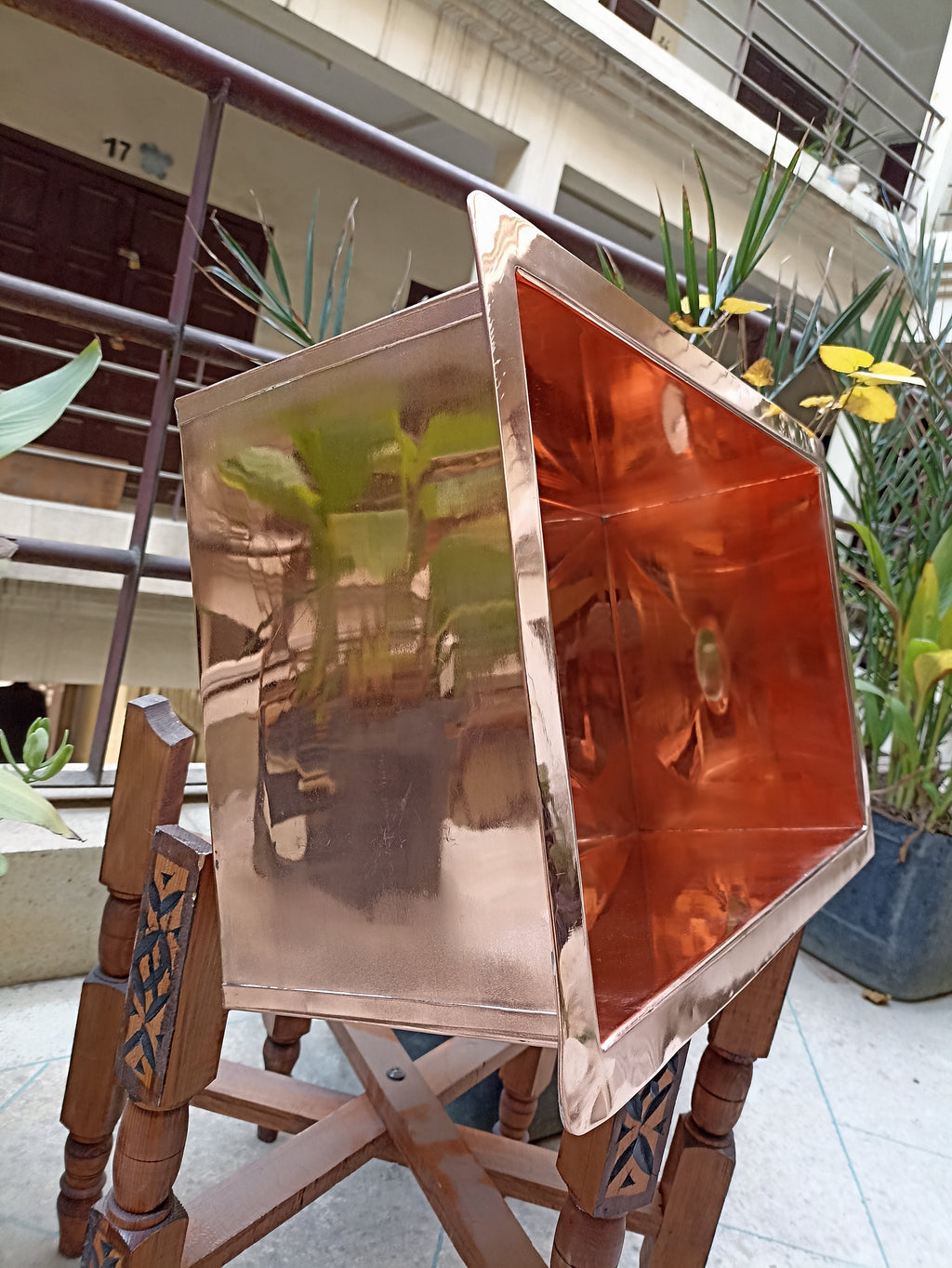 Artisanal Elegance: Copper Under Mount