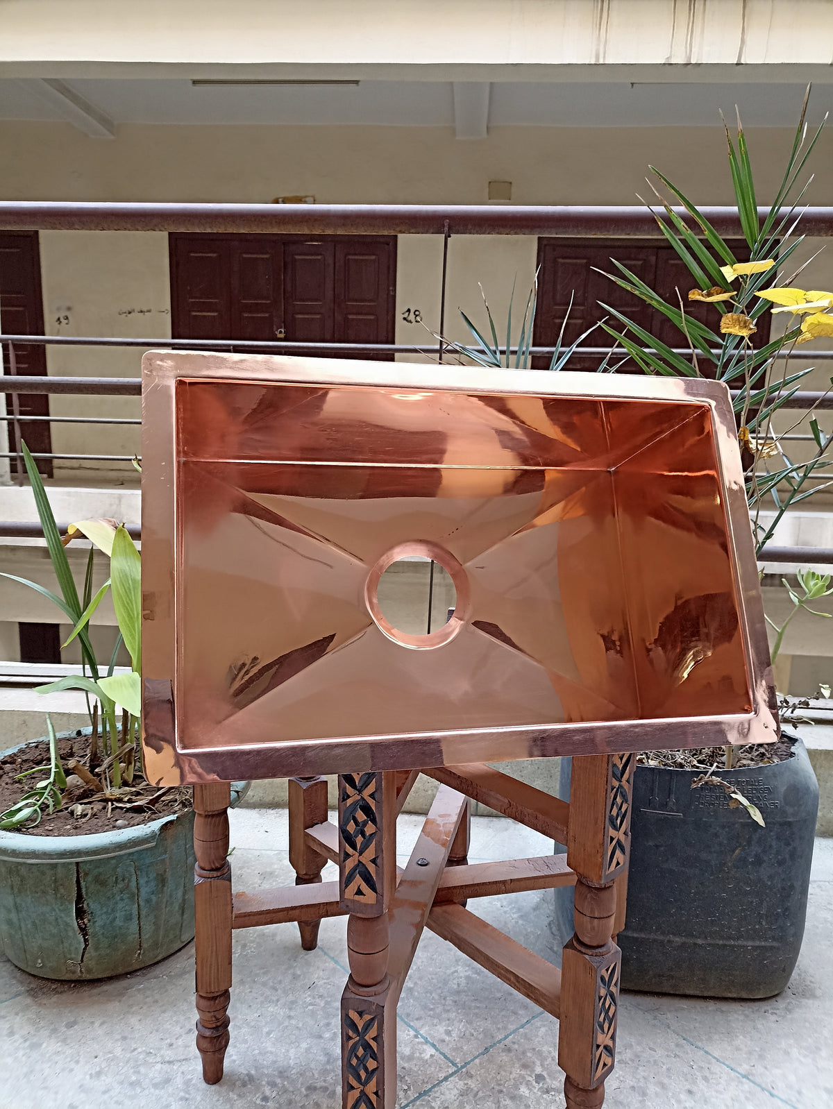 Artisanal Elegance: Copper Under Mount, Moroccan Square,&Drop-in Sinks – Handmade Craftsmanship for Timeless Beauty. Cus