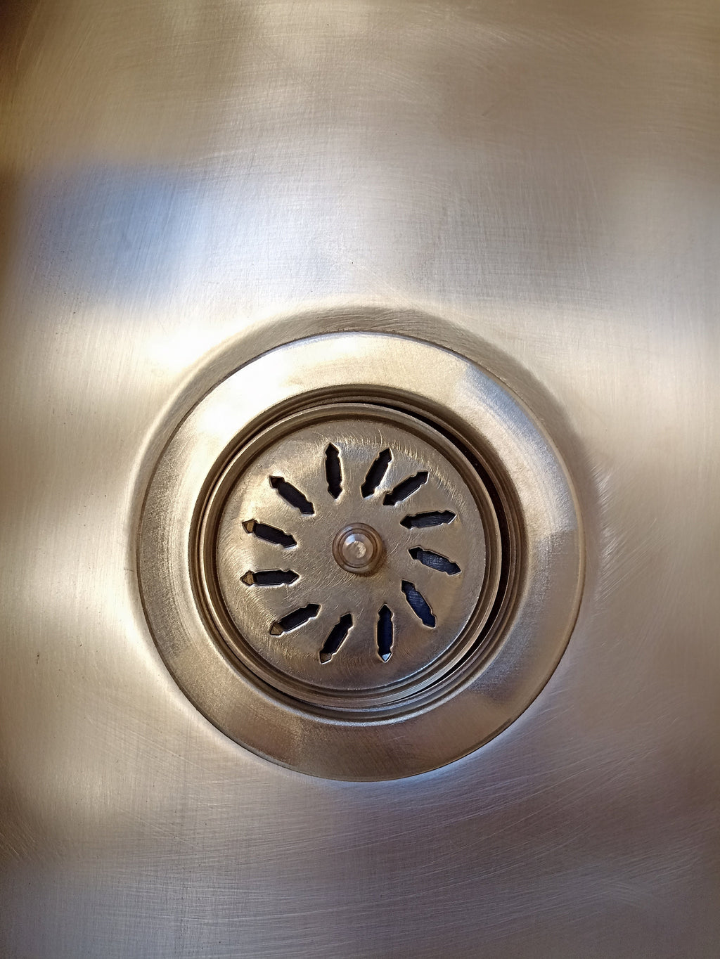 Handmade Brass Undermount Sink: Kitchen