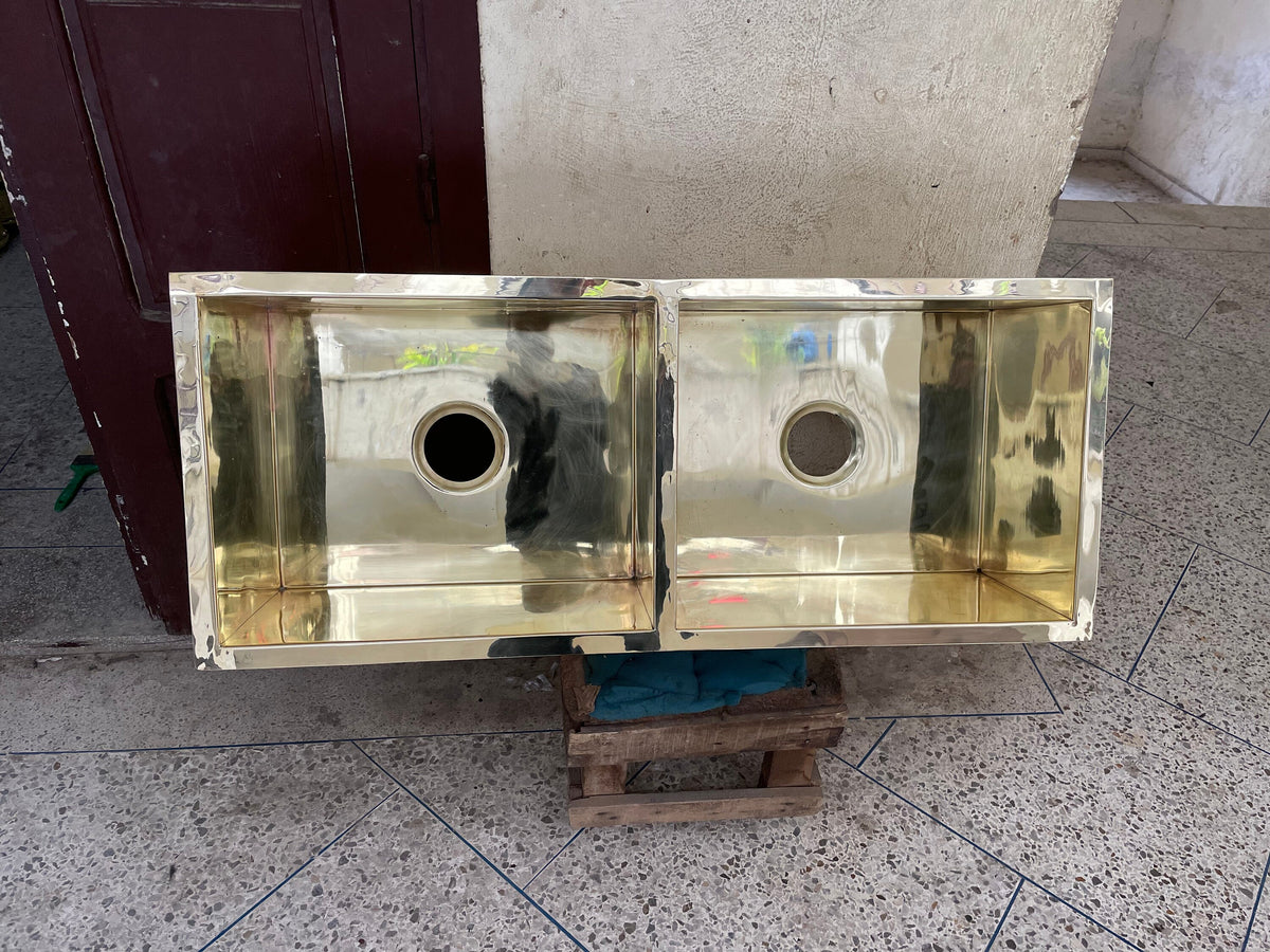 11/11/7 inch 11/11/7 inch Brass Double Sink with Gift Drains
