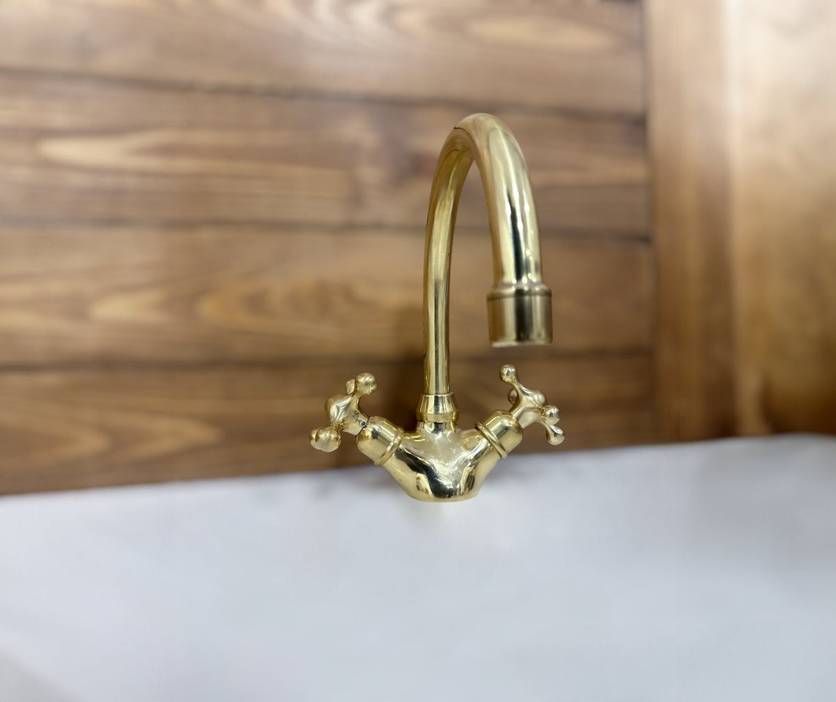 Unlacquered Brass Single Hole Bathroom vanity Faucet