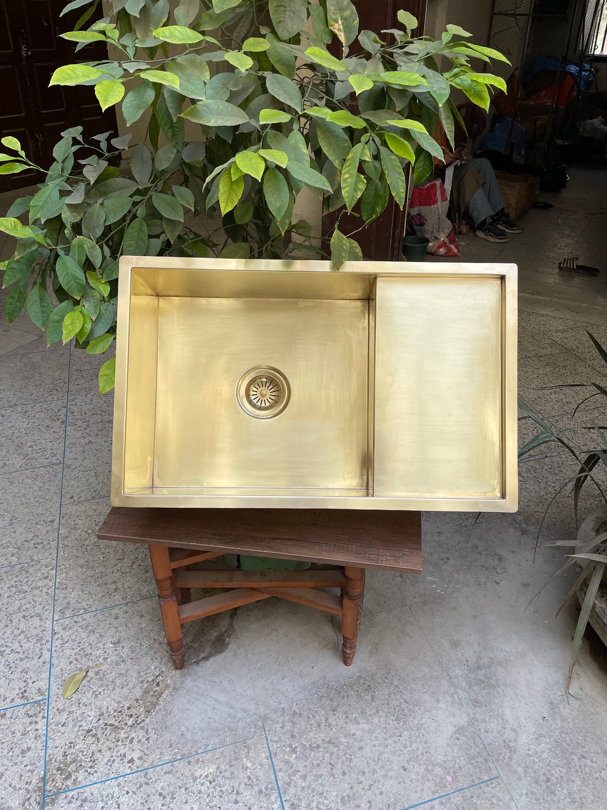 Handmade Kitchen Brass Sink with Strainer Stainless Copper