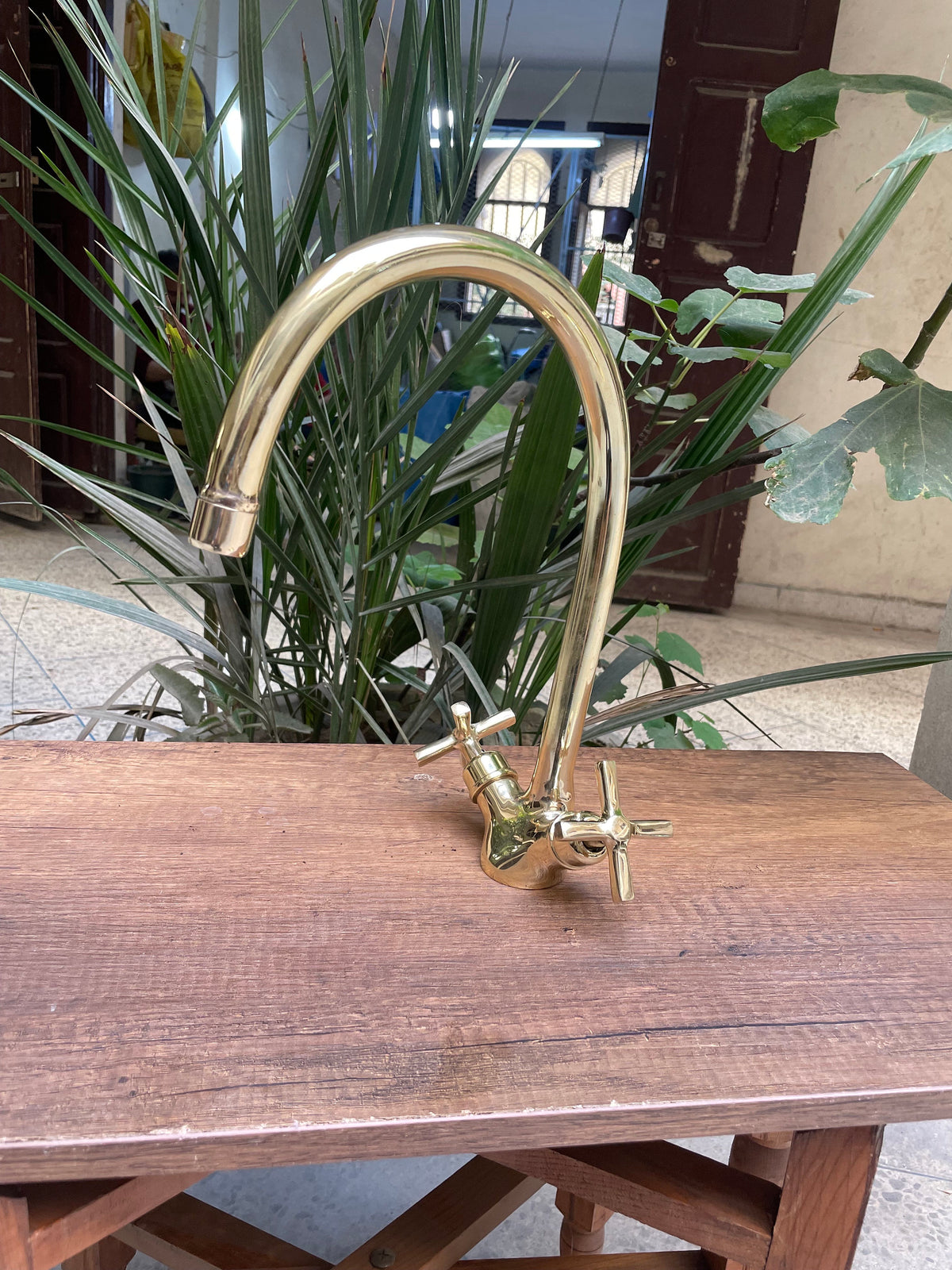 Brass Gooseneck Bathroom Faucet - Elegant Choice for Vanity & Vessel Sinks - Double Handle Sink Fixture in Luxurious Brass Finish