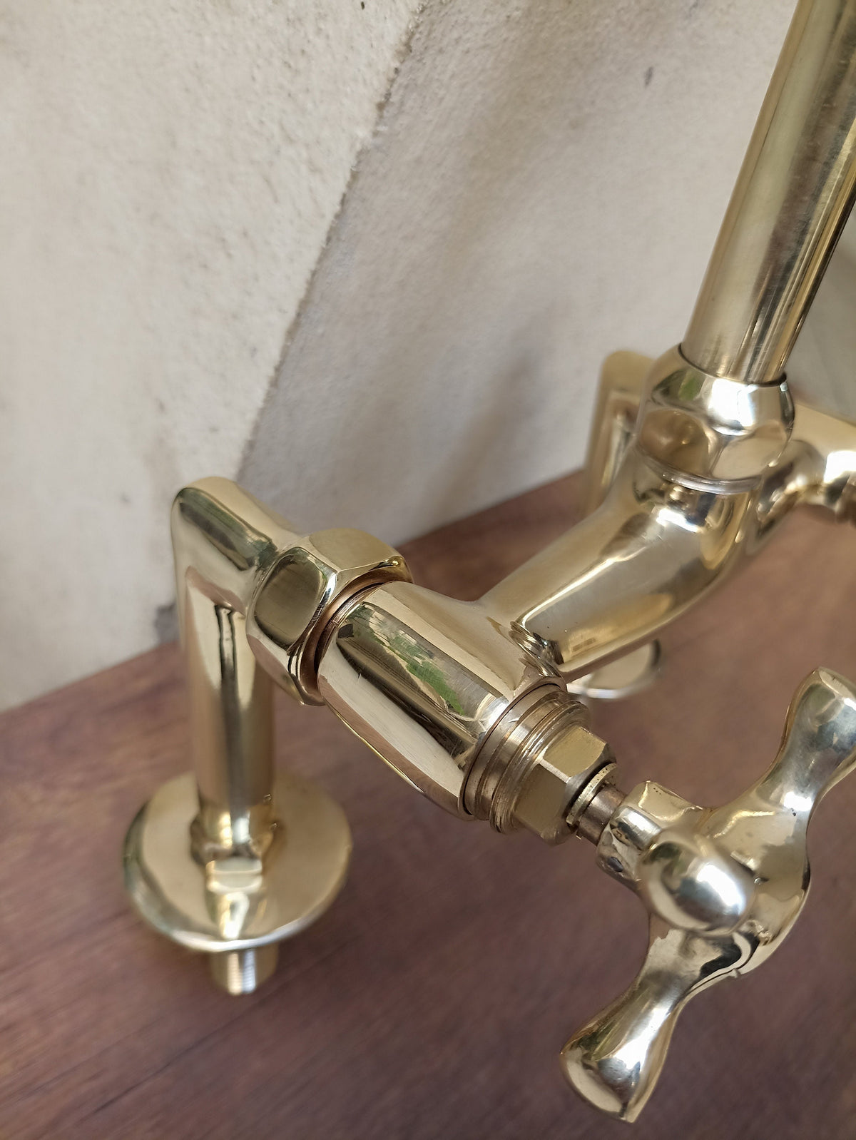 Brass bridge kitchen faucet