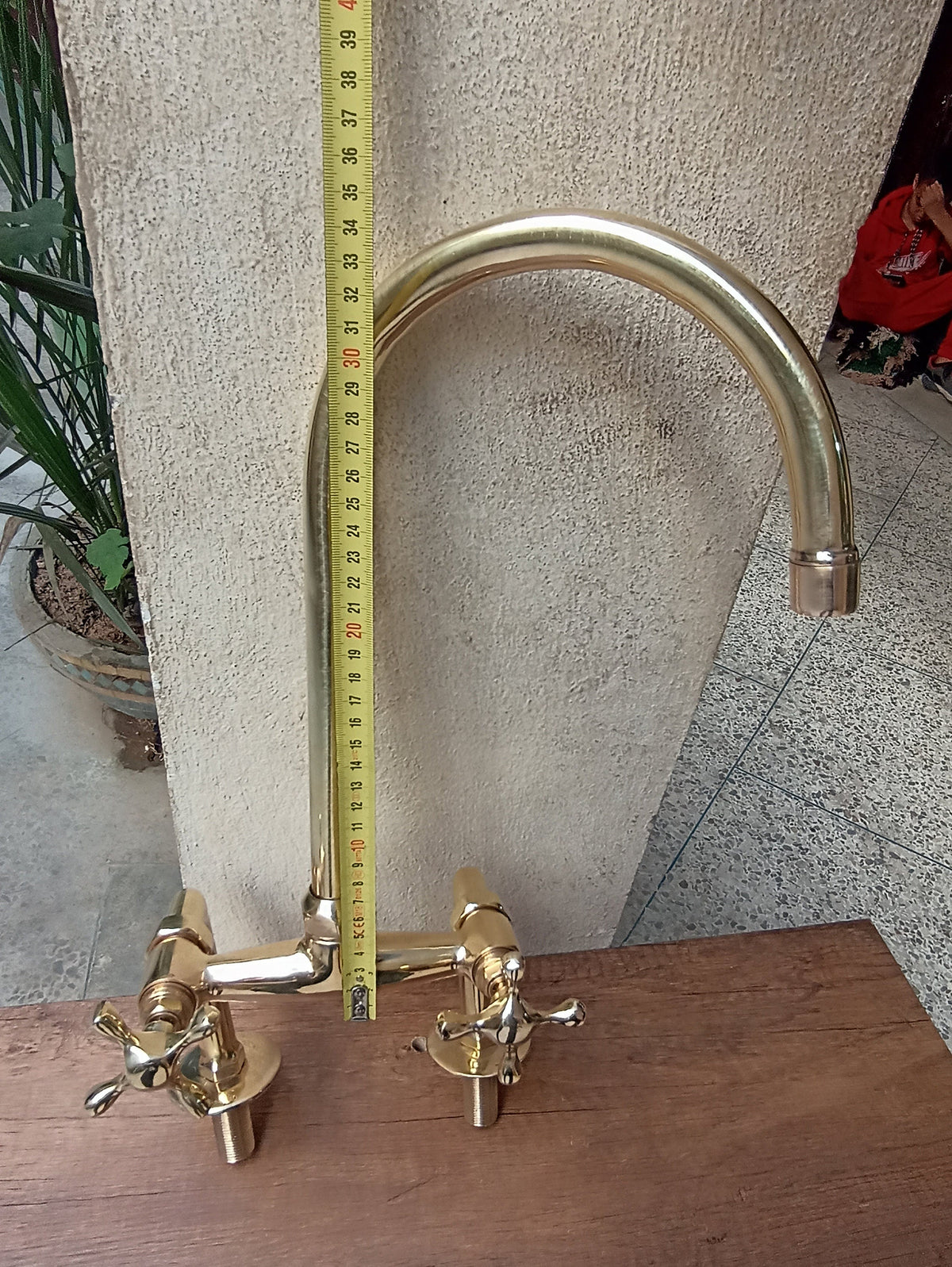 Brass bridge kitchen faucet
