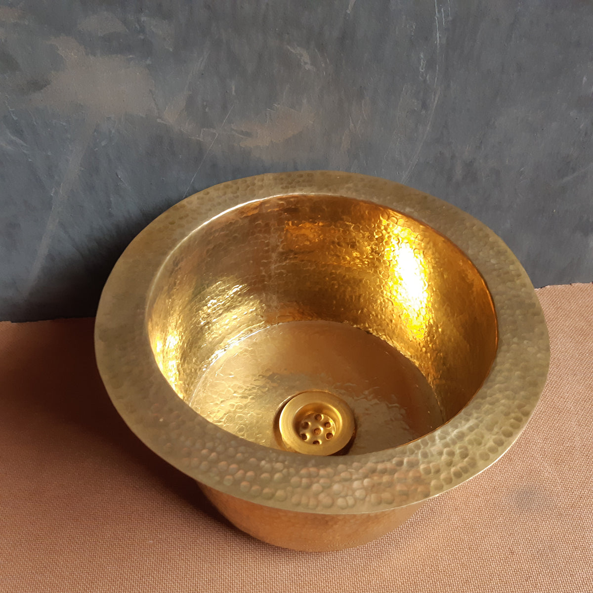 Hammered Unlacquered Brass Round Sink