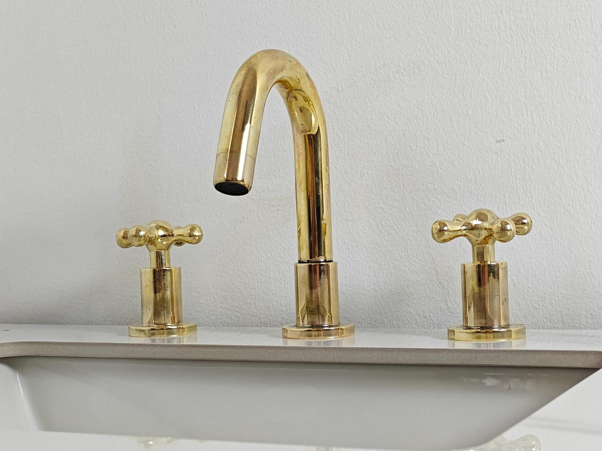 Antique Brass Widespread Bathroom Faucet, Brass Short Bathroom Sink Faucet, Widespread Bathroom Faucet
