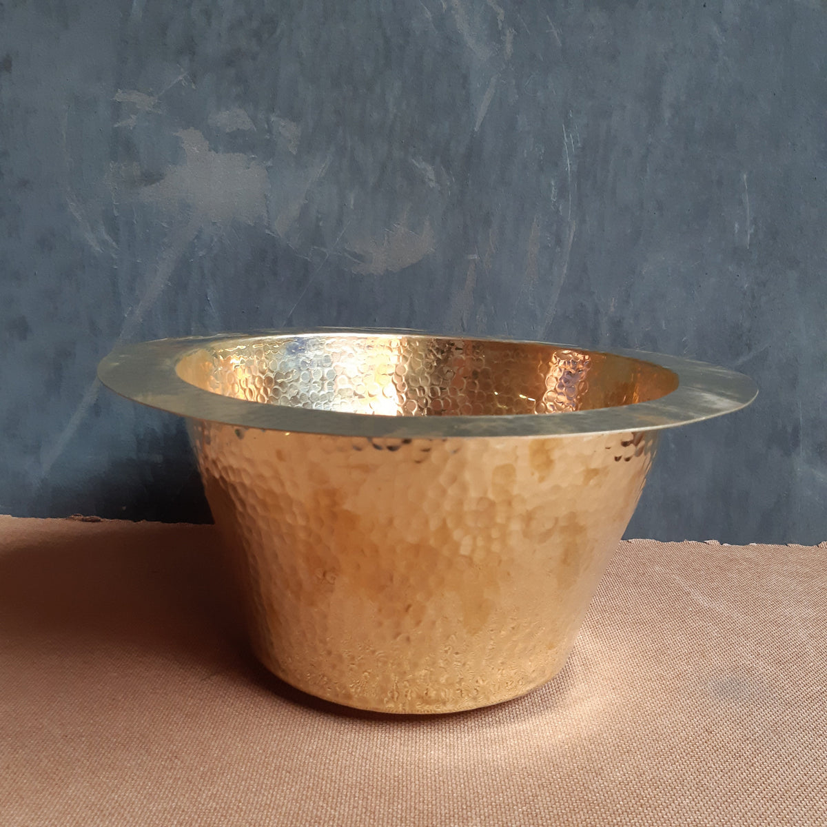 Hammered Unlacquered Brass Round Sink