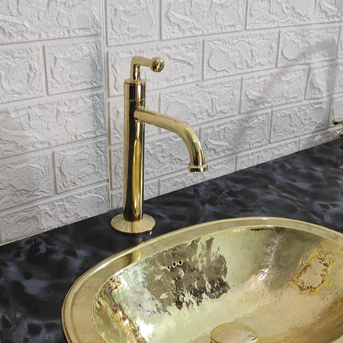 Antique Style, Vintage Bathroom Faucet, Single Hole Bathroom Faucet Unlacquered Brass Bathroom Faucet Single Handle, Bat
