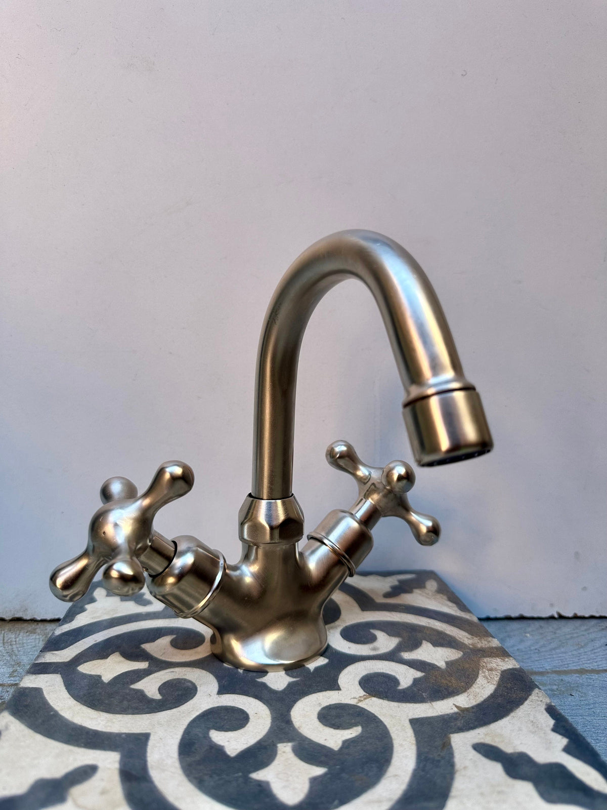 Brushed nickel faucet – bathroom faucet