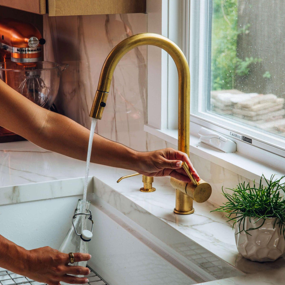 Unlacquered Brass Single Hole Kitchen Faucet, Pull down Sprayer Kitchen Faucet, Solid Brass Faucet Kitchen