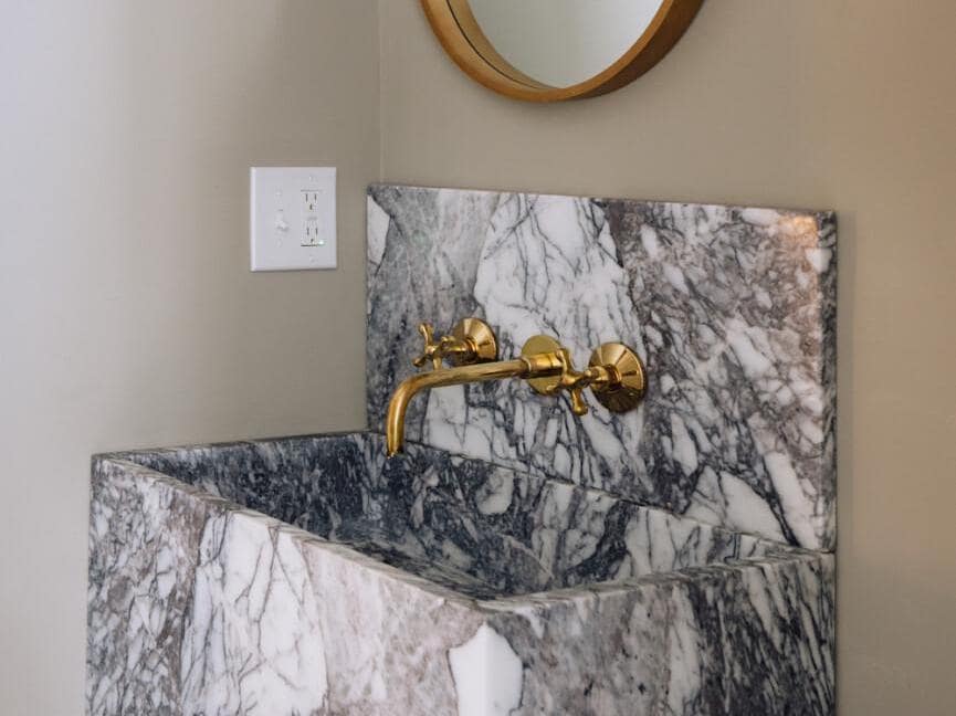Wall Mounted Faucet, Unlacquered Brass Wall Bathroom Faucet, Customized Brass Bathroom Faucet, Snake Opening Bath Faucet