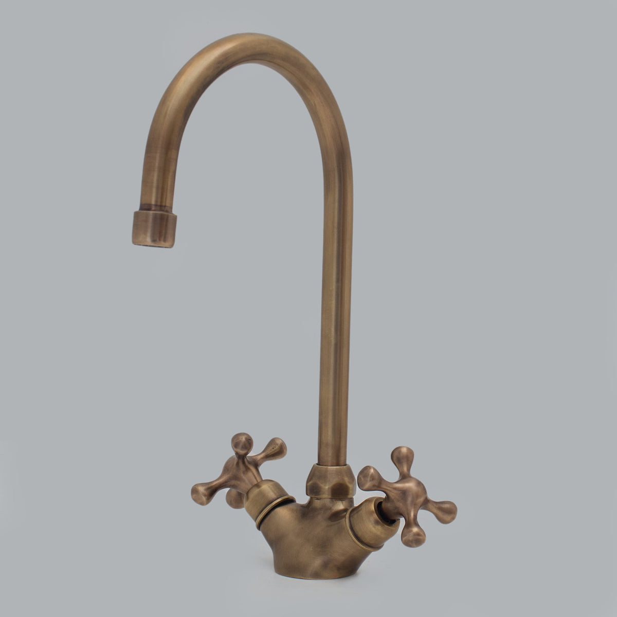 Oil Rubbed Bronze Single Hole Faucet, Antique Bronze Bathroom Sink Faucet