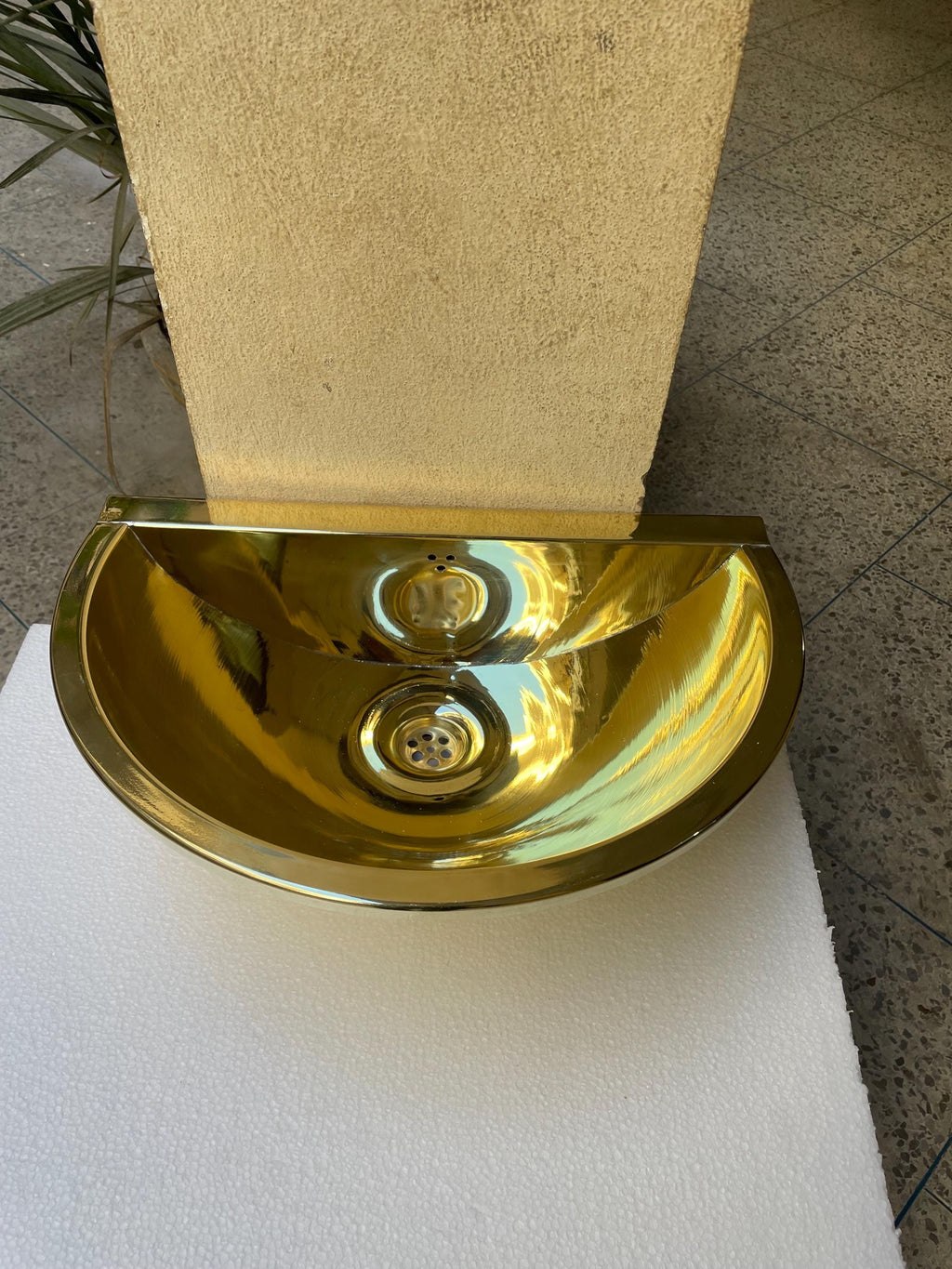 retro design double hammer pattern sink toilet brass Washing hands counter top sink