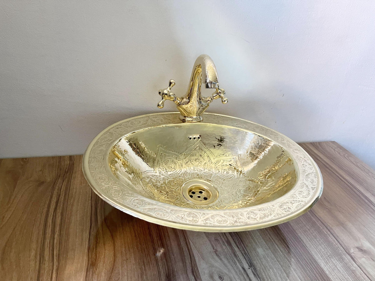 Oil Rubbed Bronze Bathroom Faucet, Single Hole Two Handles Hand Engraved Farmhouse Vessel Sink Tap, Bathroom Faucet, Bra