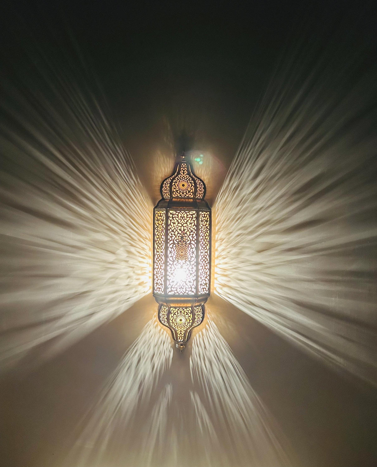 Handcrafted Moroccan Wall Sconce: Luxurious Brass Lighting . Bohemian Design for Indoor Outdoor.Brass wall lamp.Moroccan