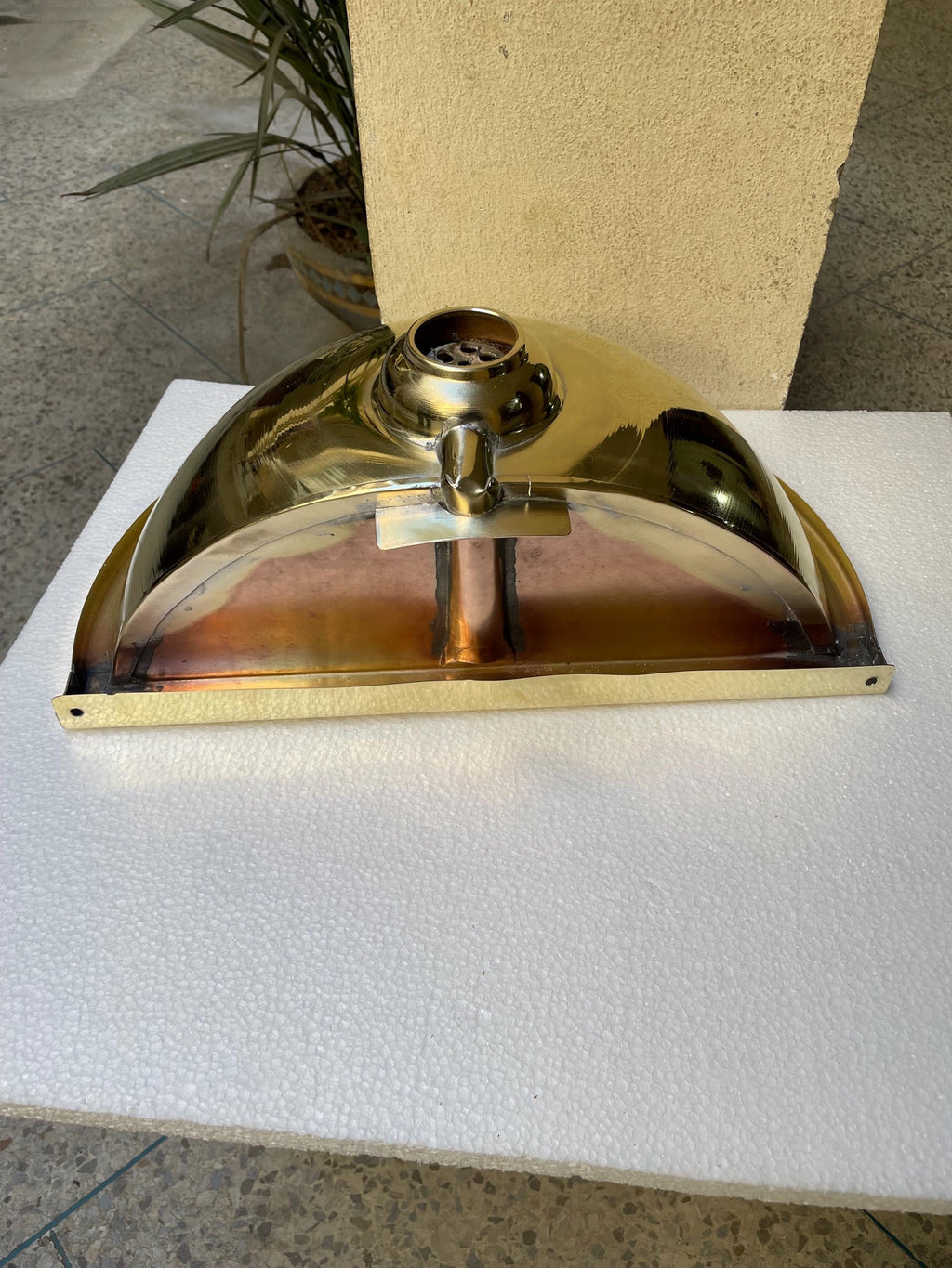 retro design double hammer pattern sink toilet brass Washing hands counter top sink