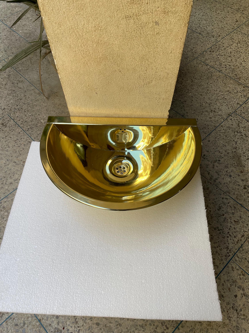 retro design double hammer pattern sink toilet brass Washing hands counter top sink