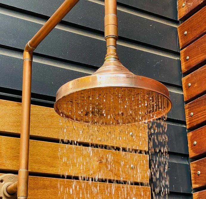 Large Round Handcrafted copper shower head.Indoor/Outdoor Premium Rain shower head, for Bathroom or Garden Showers.coppe