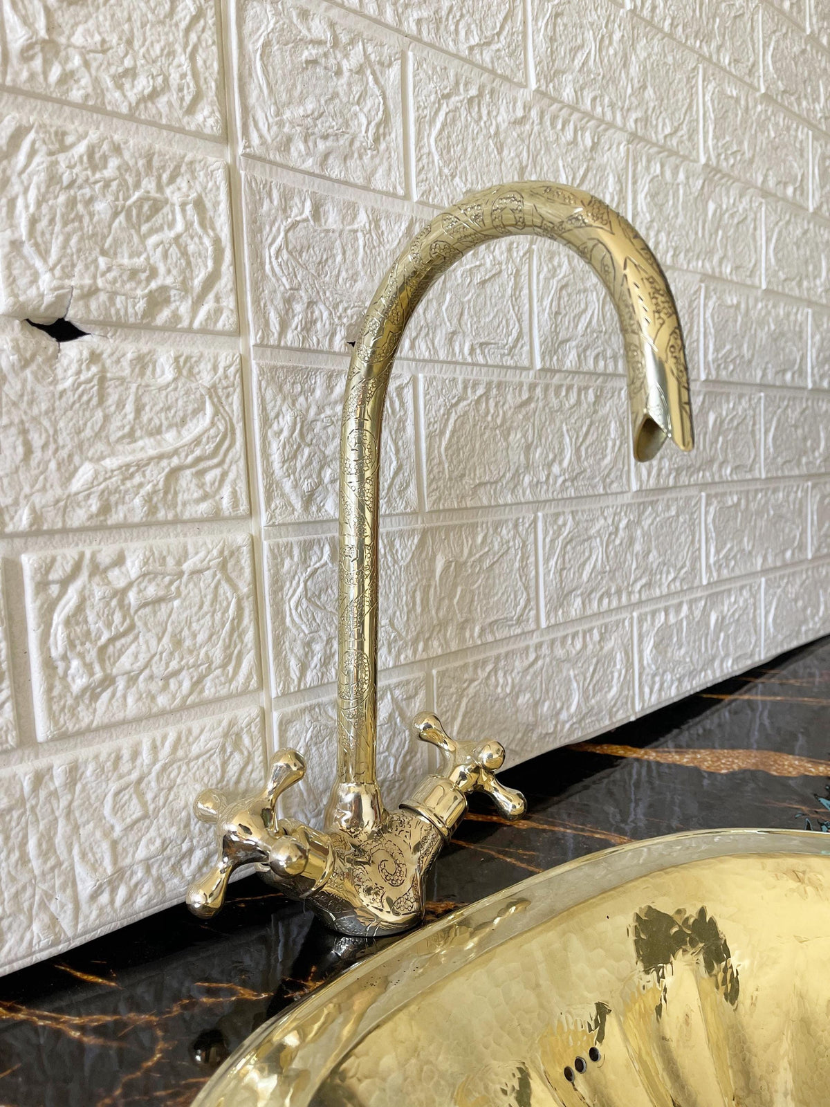 Unlacquered Brass Bathroom Sink Faucet, Engraved Gooseneck Design, Single Hole Vanity Faucet, Brass for Bathroom, Elegan