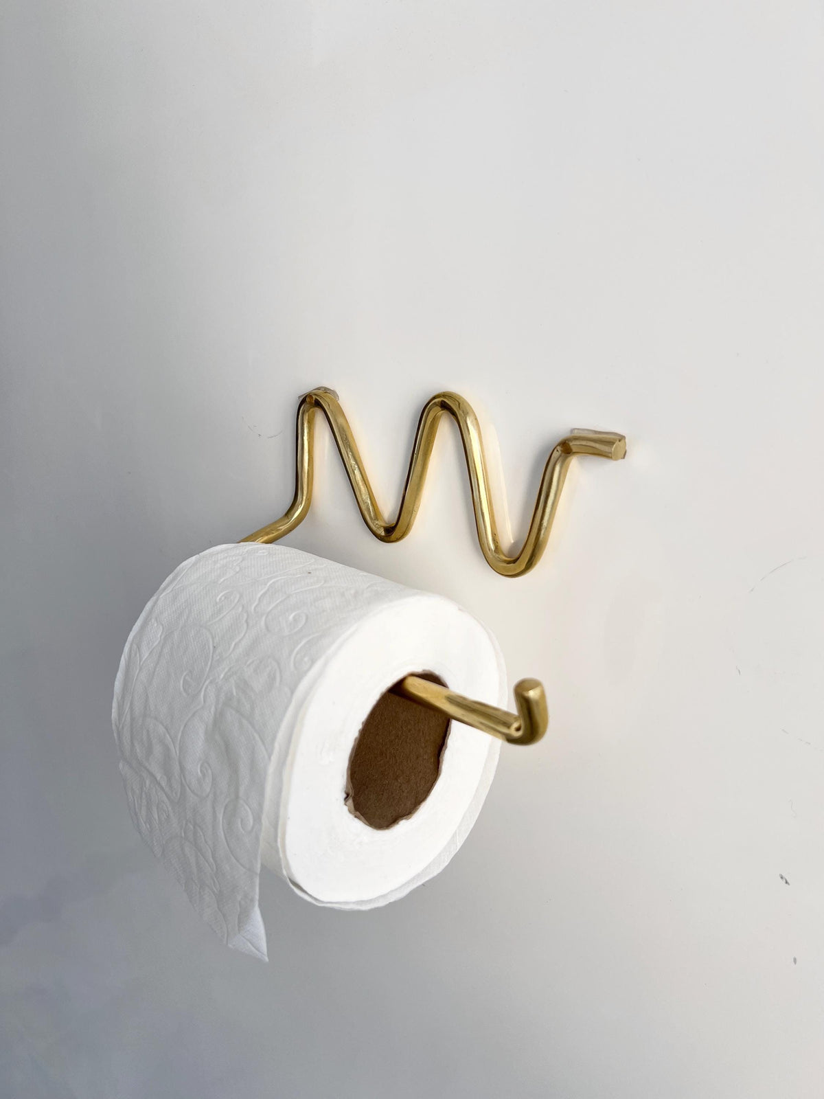 Towel Bar, Unlacquered Brass Towel Holder, Handmade Brass Towel Rail, Elegant Curved Towel Bar, Wall-Mounted Bathroom To