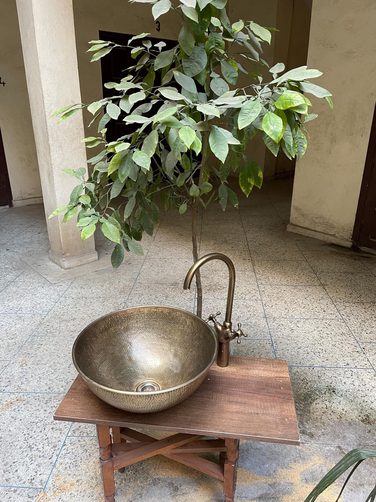 Artisan-Crafted Moroccan Brass Oval Sink Wash Basin - Stunning Addition to Your Bathroom Decor - Timeless Elegance for Your Home Renovation
