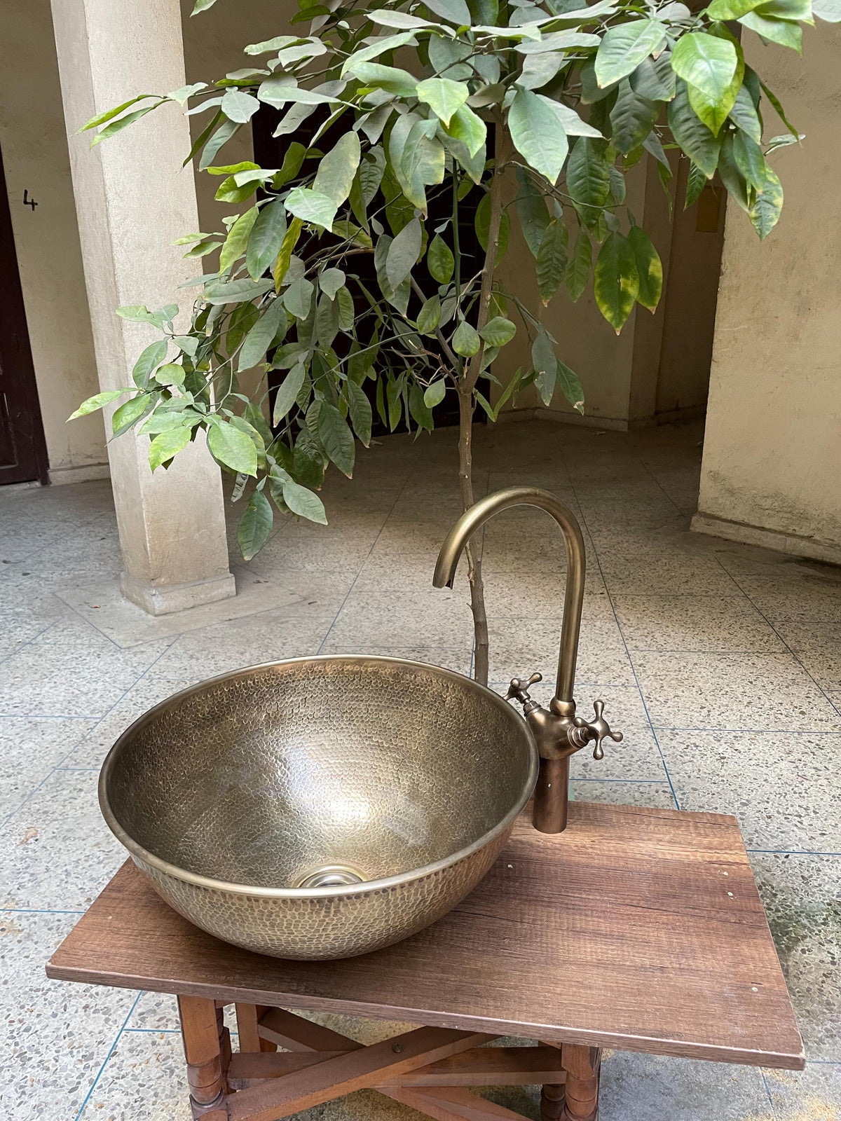 Artisan-Crafted Moroccan Brass Oval Sink Wash Basin - Stunning Addition to Your Bathroom Decor - Timeless Elegance for Your Home Renovation