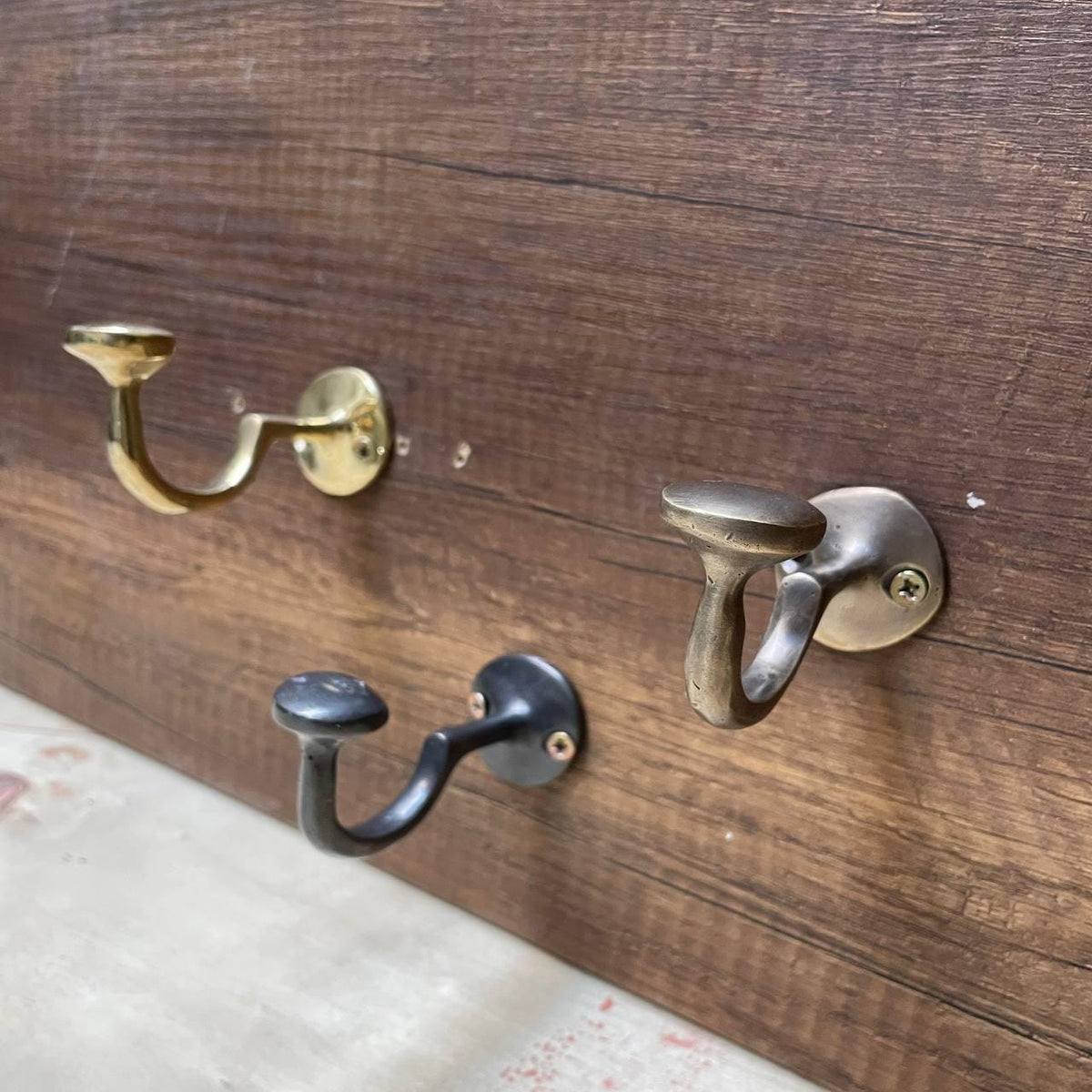 Handmade Moroccan Brass Wall Hook, Unlacquered Brass Hook for Doors, Bathrooms Entryways, Vintage Decorative Towel & Rob