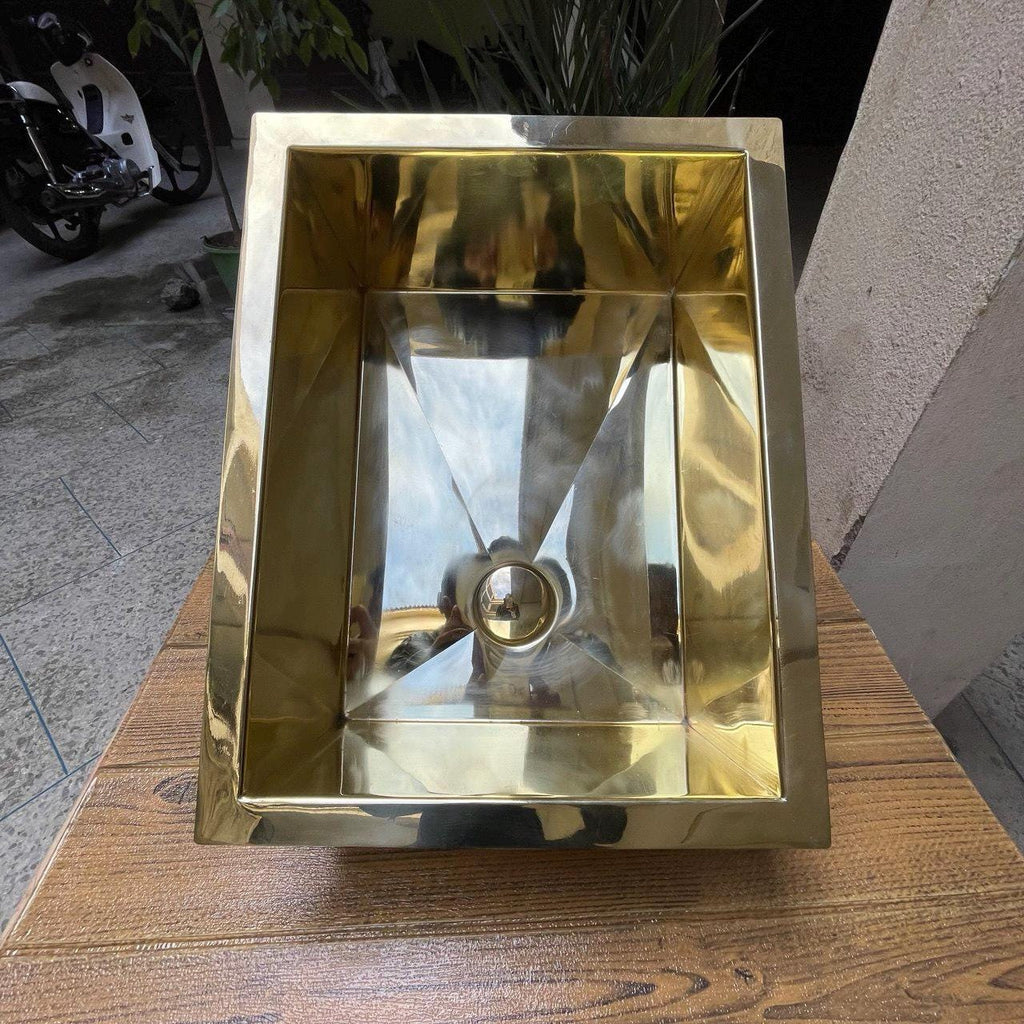 Unlacquered Brass Kitchen Sink: Timeless Elegance