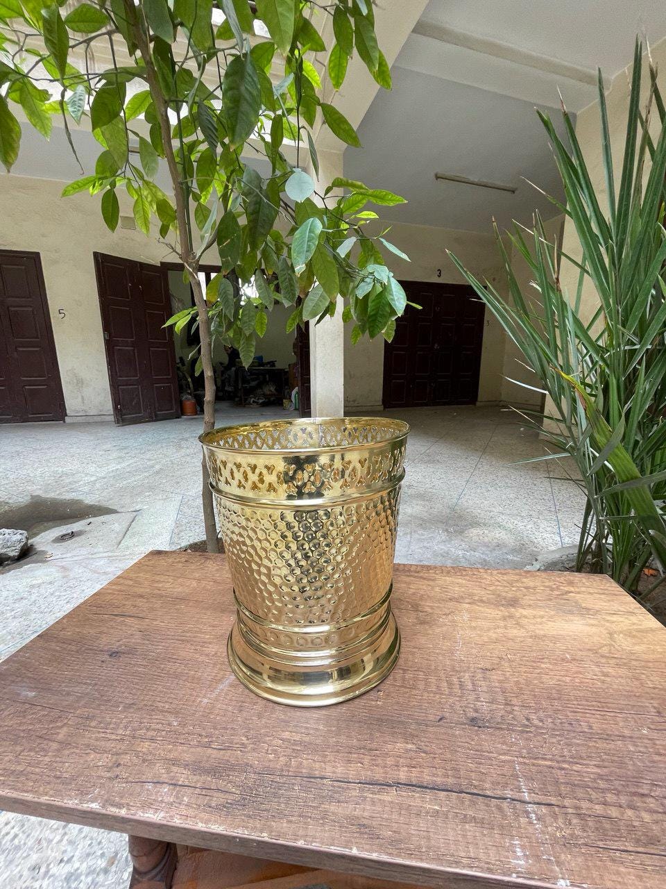 Handmade Hammered Brass Trash Can – Unlacquered Waste Basket for Bathroom, Office & Home Decor – Vintage Style Brass Bin