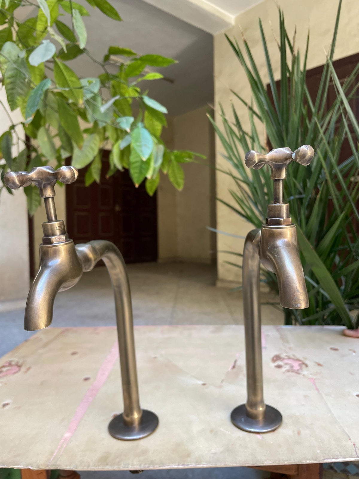 Premium Unlacquered Brass Water Dispenser Faucet - Single Hole Cold Water Filter Tap - Elegant and Durable Design