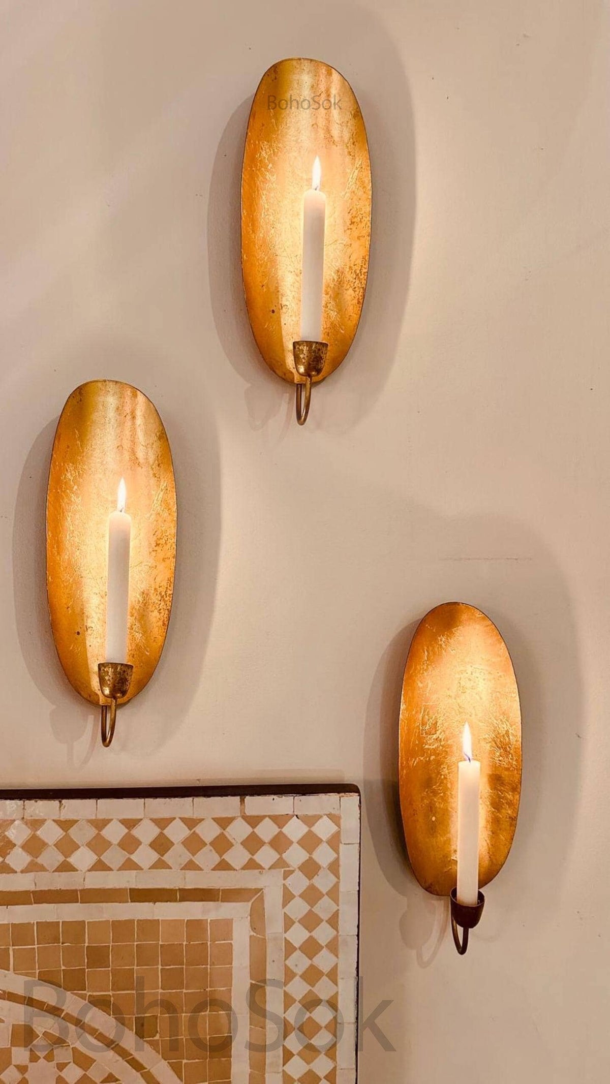Elegant Oval Brass Wall Sconce