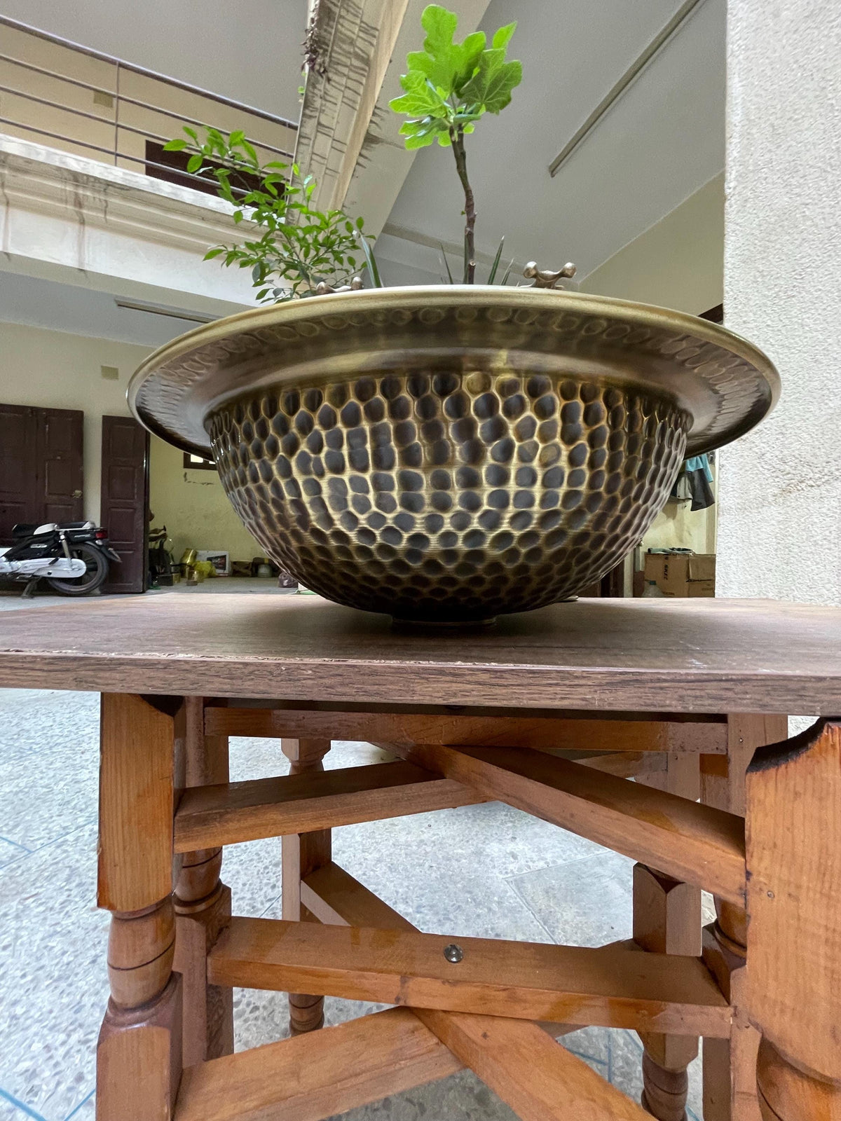 Artisan Crafted Elegance: Custom Brushed Brass Hammered Bathroom Sink - Choose Drop-In or Vessel Style for Luxurious Bathrooms