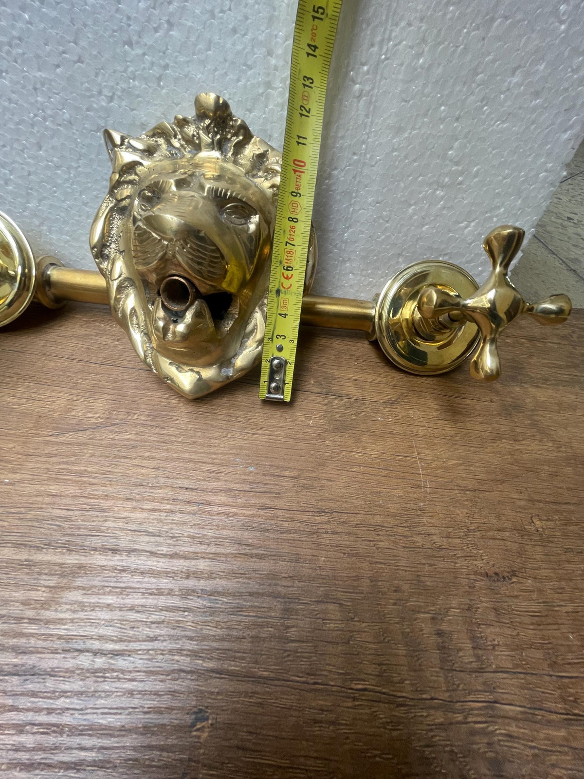 Exquisite Moroccan Wall-Mounted Brass lion Head Faucet - Enchant Your Garden with Artistic Elegance
