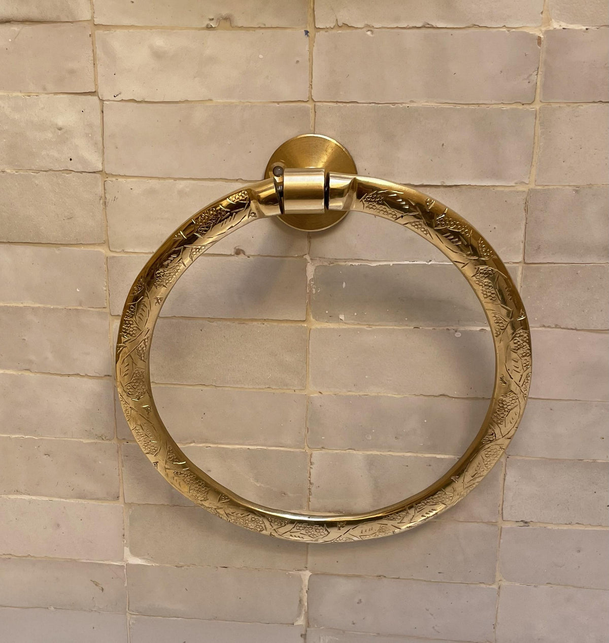 Gold Moroccan Towel Ring – Hand-Engraved Brass Wall Hardware – Luxury Riad Bathroom Decor – Arabic Style Towel Holder – 