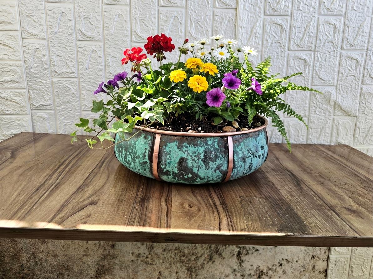 Copper Flower Pot Planter, Round Hammered Copper Planter with Green Verdigris Patina, Indoor Outdoor Garden Planter Bowl