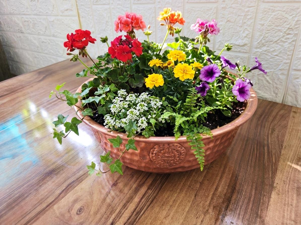 Hammered Copper Flower Planter, Decorative Embossed Copper Bowl for Indoor Outdoor Plants, Rustic Vintage Garden Centerp