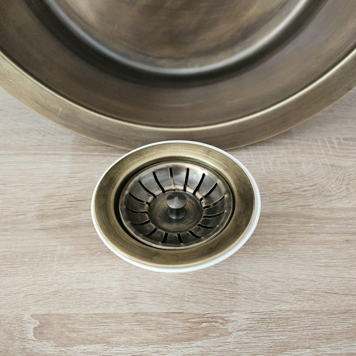 Antique Brass Bar Sink with Strainer